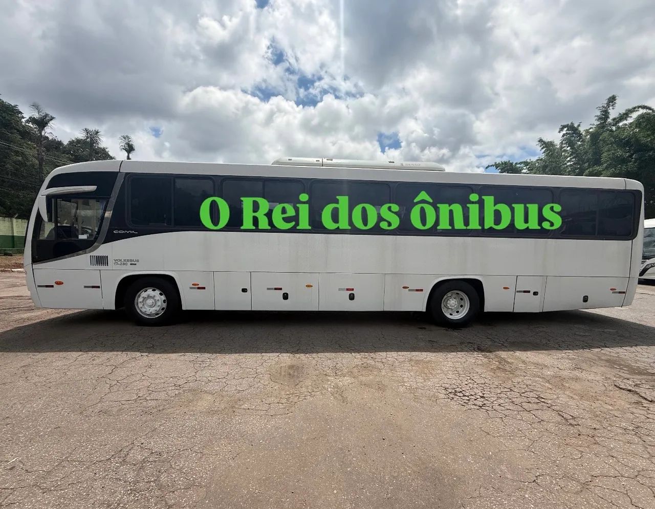 Ônibus Comil Versatile Gold - ano 14/14 ar condicionado  - Foto 4