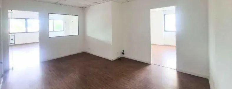 Conjunto Comercial para aluguel e venda tem 245 metros quadrados em Santo Amaro - São Paul - Foto 10