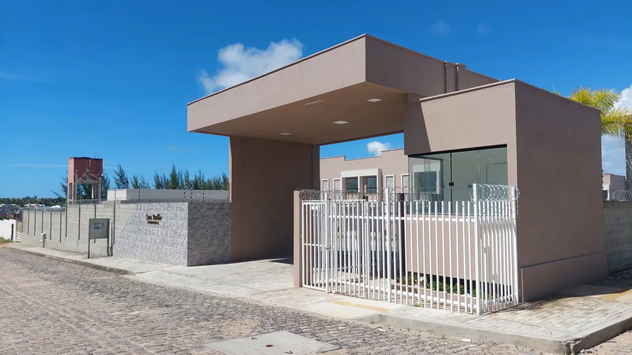 Casas Duplex Prontas em Condomínio Fechado - 2 e 3/4 - Parnamirim -Duas Suítes - Documenta