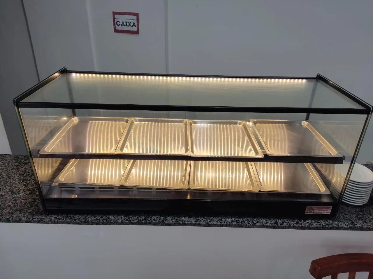 Estufa - Vitrine Refrigerada para Restaurante e lanchonete