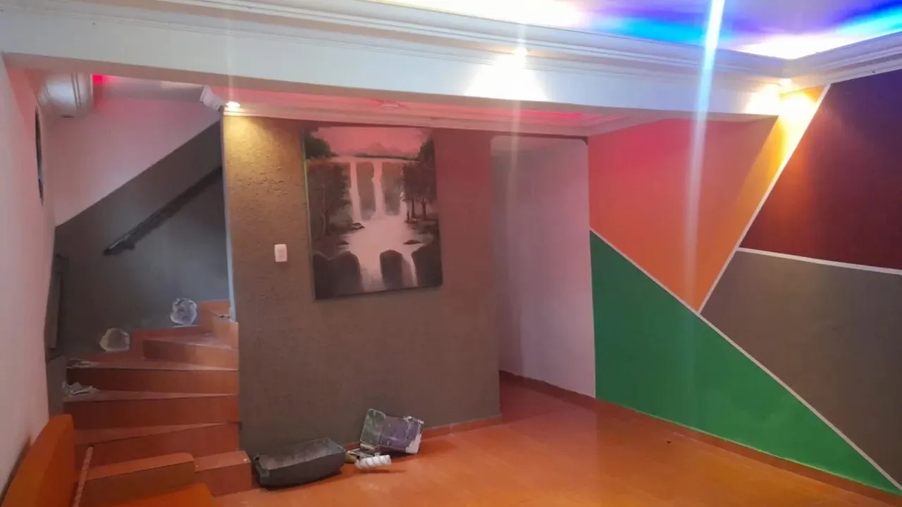 Lindo sobrado á venda com 3 Dormitórios, 2 Vagas e com 120M² em São Miguel Paulista por R$