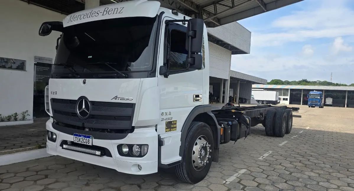 Vendo Atego 2433 - Foto 10