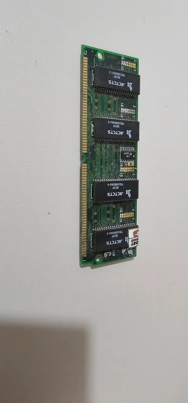 Mémoire SIMM EDO 16 Mo 72 Broches 60ns 5V - Pour PC Anciens Ou Rétro (marque SpecTek)
