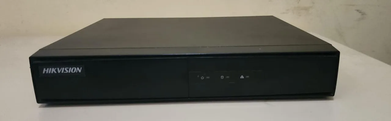 Dvr 08 Canais Hikvision Digital Turbo Hd-tvi Ds-7208hghi-f1