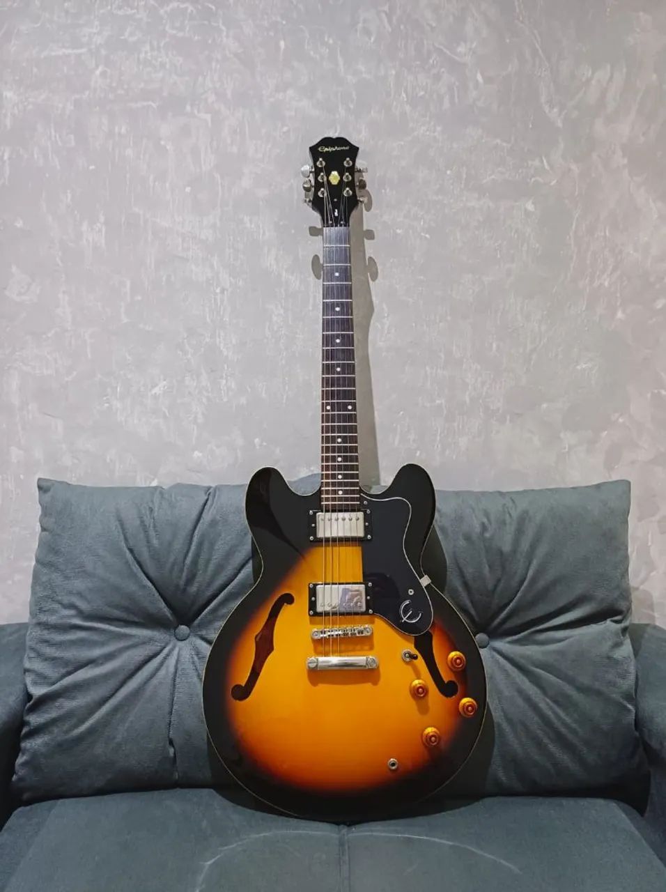 Ephiphone Dot ES-335 