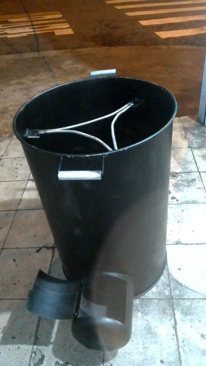 Churrasqueira de aço com grelha de inox 25 x 70 cm 2 grelhas  - Foto 4