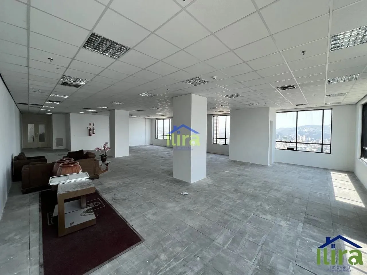 Sala para Locação 4 Quartos, 285.12M², Alphaville, Barueri - SP