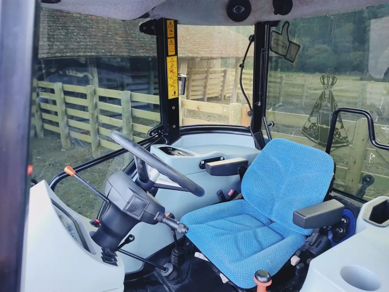 Trator New Holland TL5.90 - Foto 5