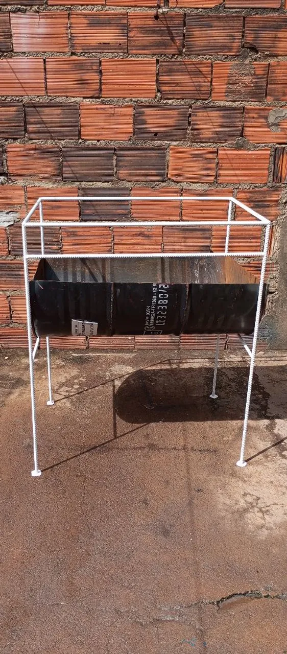 Vende se churrasqueira de tambor