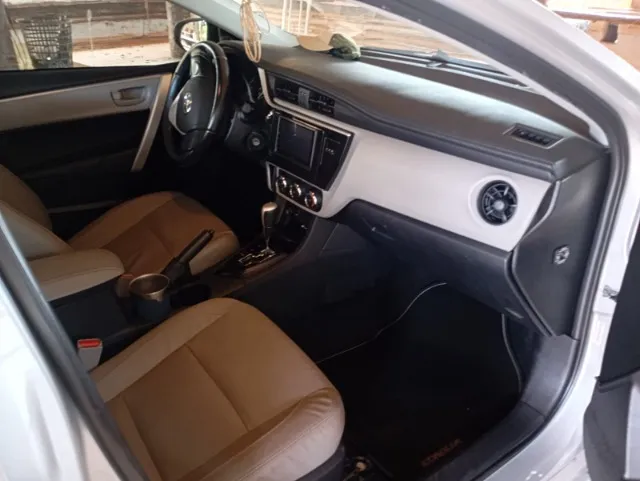 COROLLA MODELO 2019