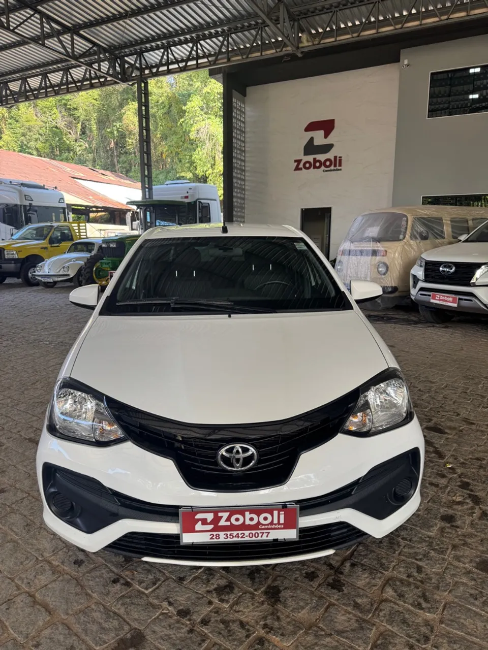 Toyota Etios X Sedan 1.5 2020