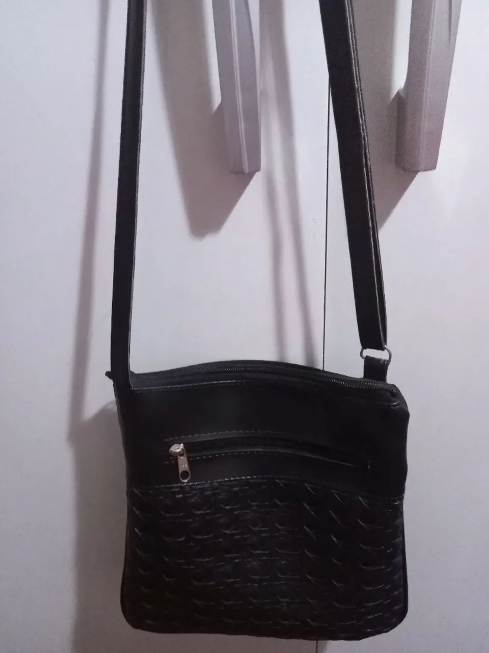 Bolsa de ombro preta Nautilus  - Foto 2