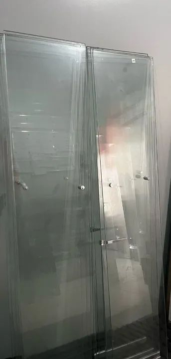 Porta de vitrine de vidro