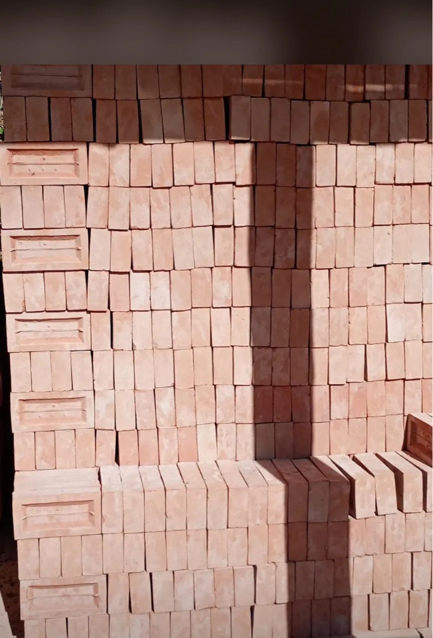 Tijolos de primeira linha - Foto 2