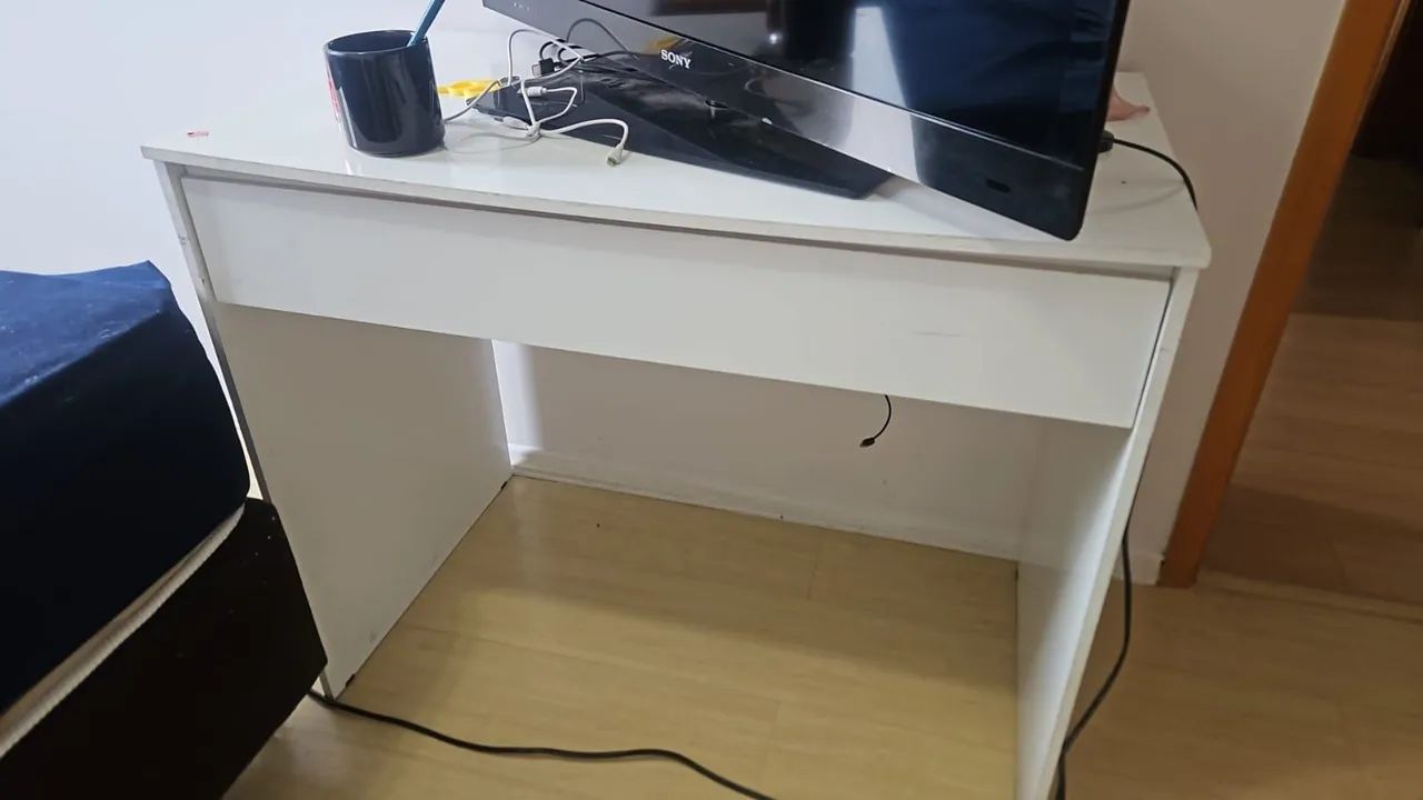 Mesa de estudo64573482216193120