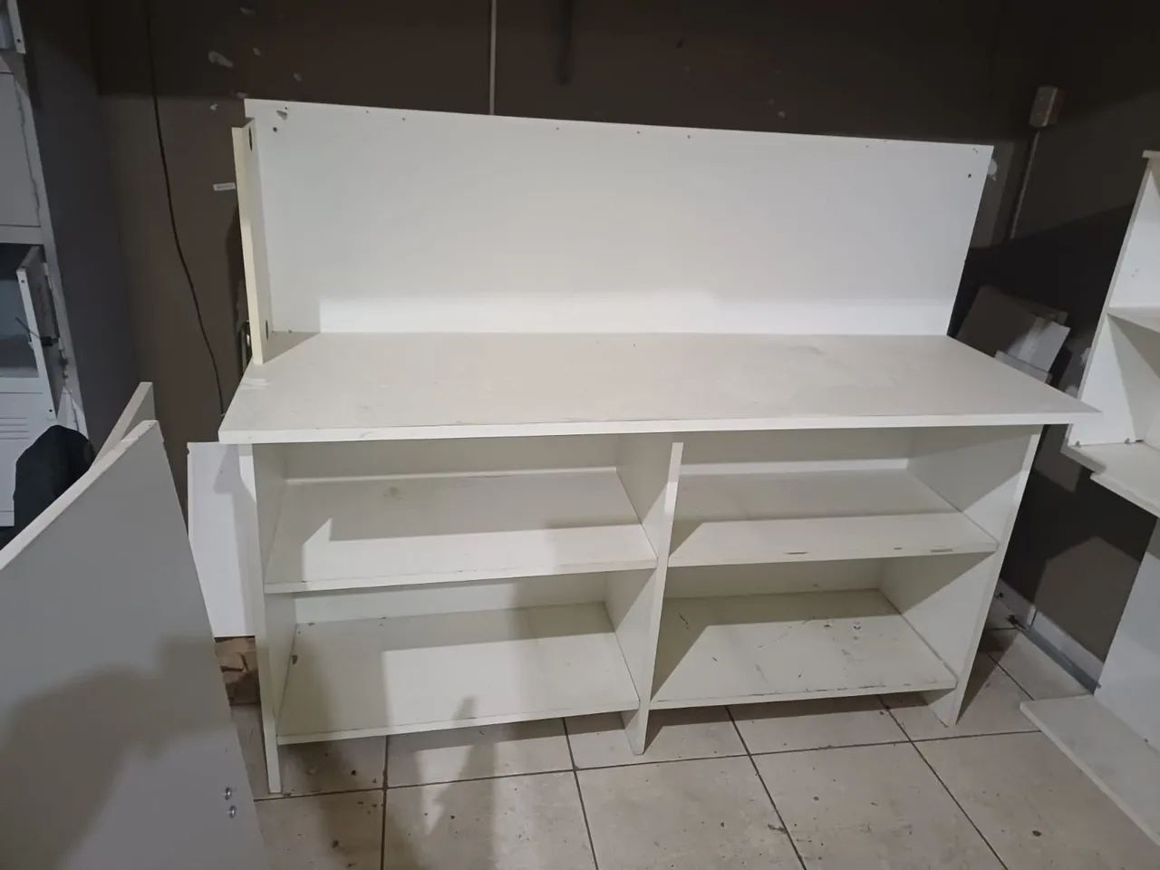 2 Balcões com Cabeceira
