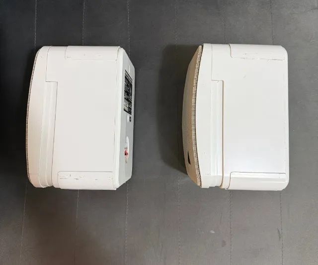 PAR DE CAIXAS DE SOM  Behringer Branca 100 W  - Foto 2