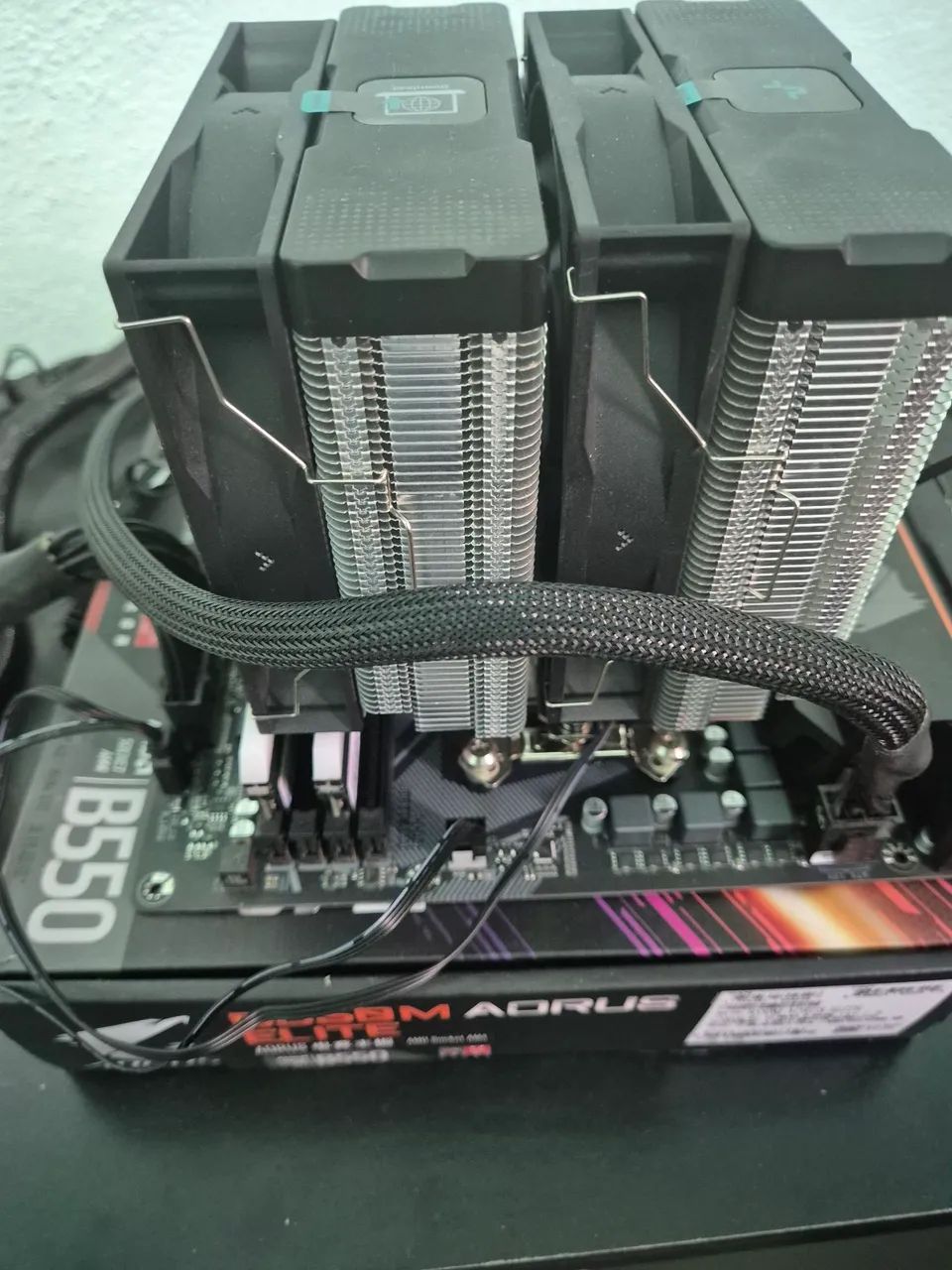 Kit am4 5500x3d b550 aorus elite + ssd m2 512gb - Foto 2