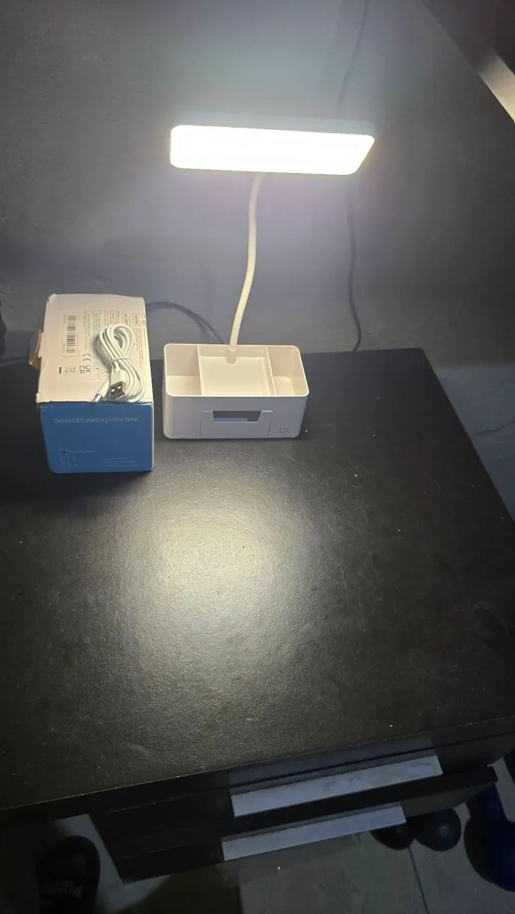Luminária de Mesa LED com Gaveta Ajustável Nova - Foto 5