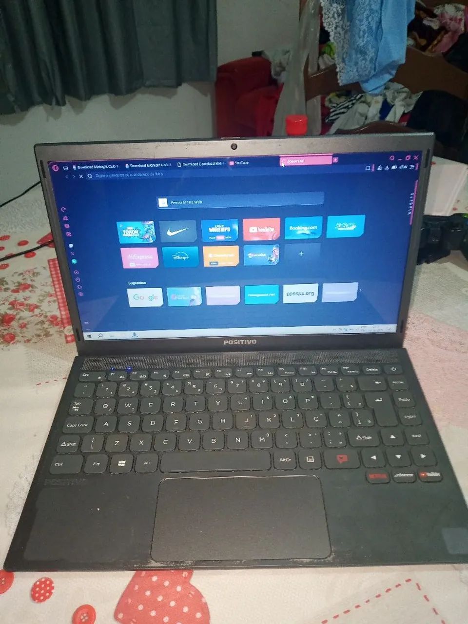 Notebook semi novo 