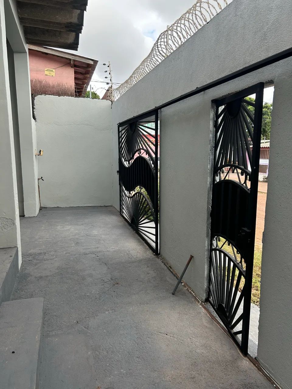 Casa baixou de preço 