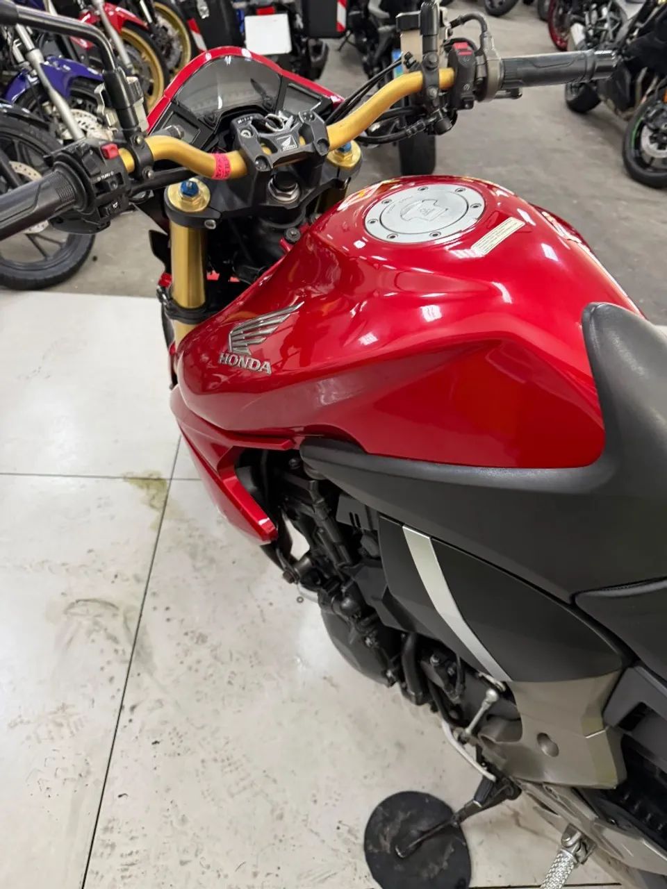 HONDA CB 1000R - Foto 5