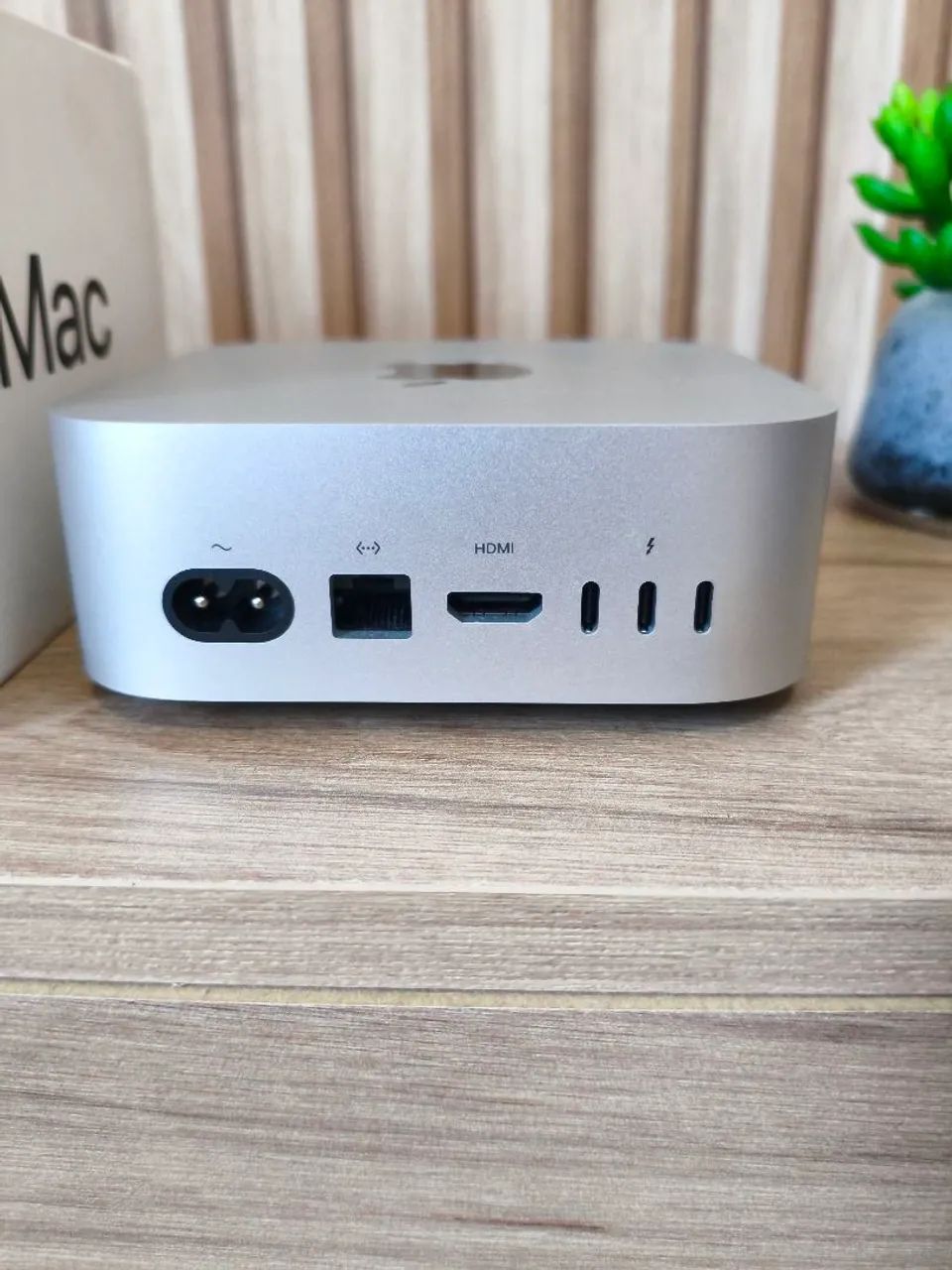 Mac Mini m4 (R$ 4,500)