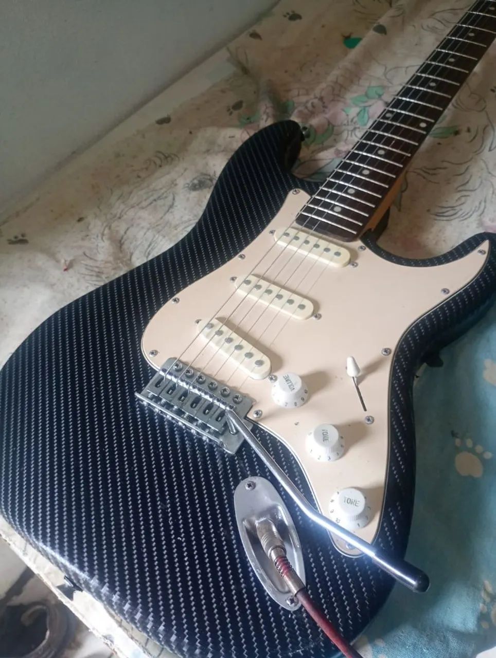 Guitarra Memphis 32 com plotagem 4D