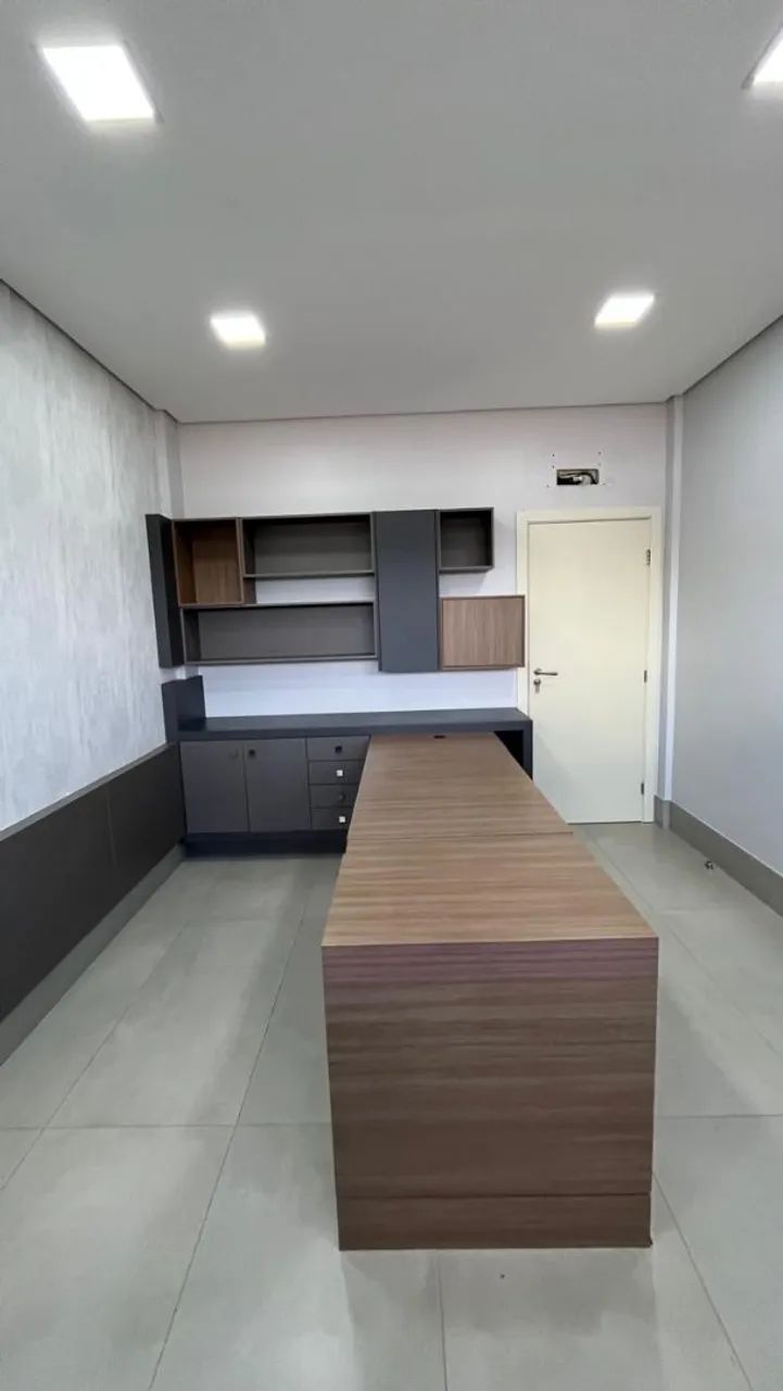 Mesa e Armarios para Consultio e Escritorio - Foto 4