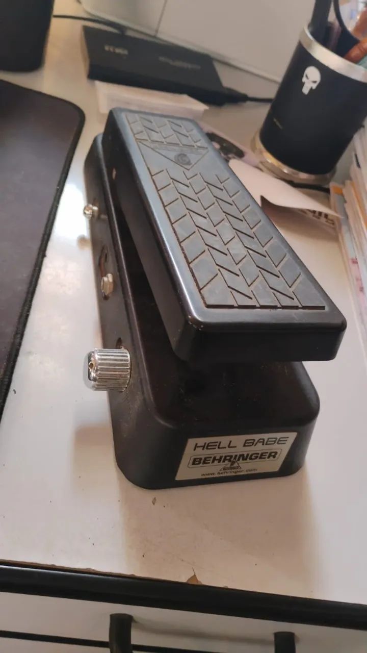 Pedal Hell Babe Wah-Wah Behringer Excelente Estado