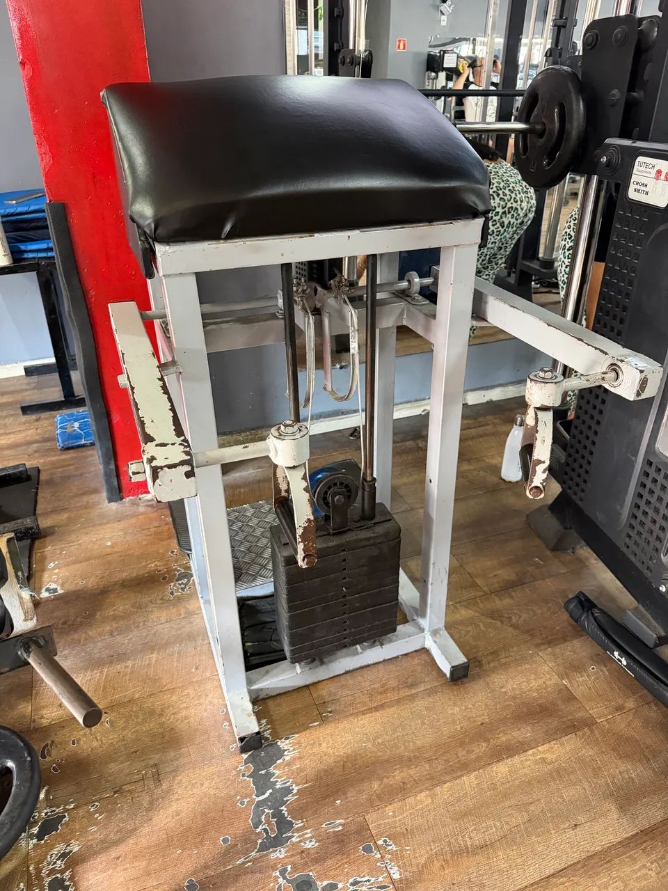 Máquina de bíceps 