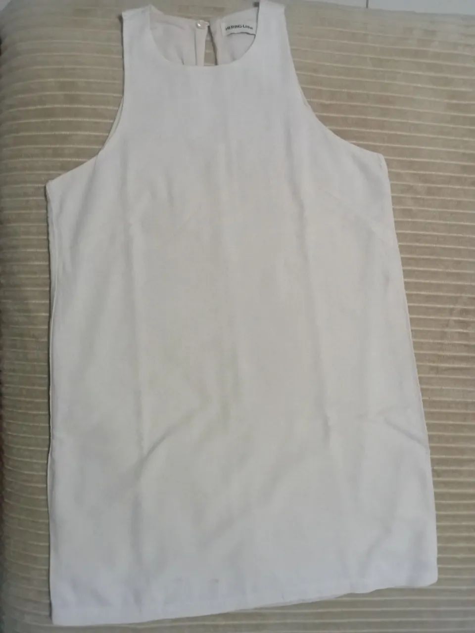 Roupas semi novas