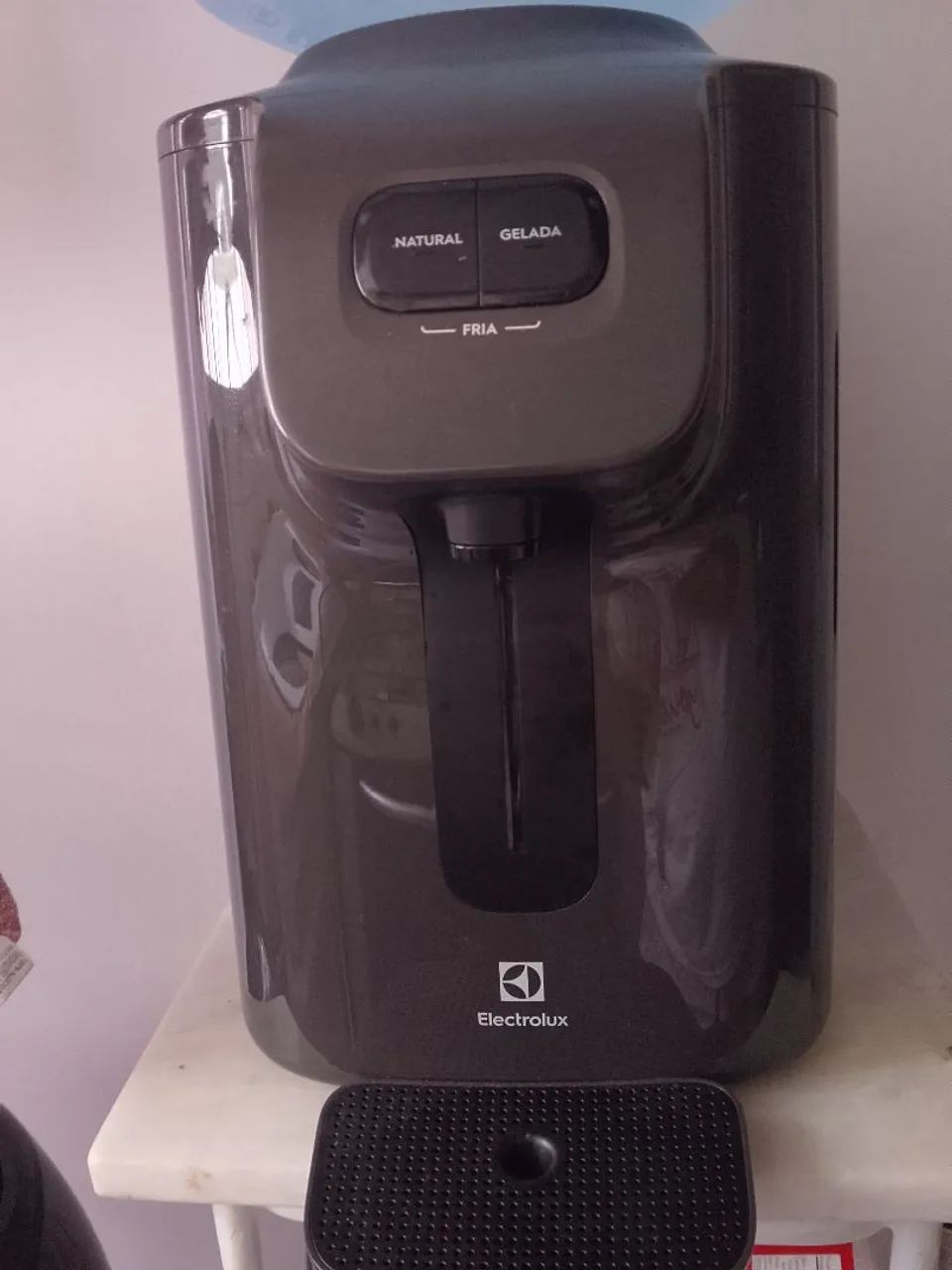 Gela água Eletrolux