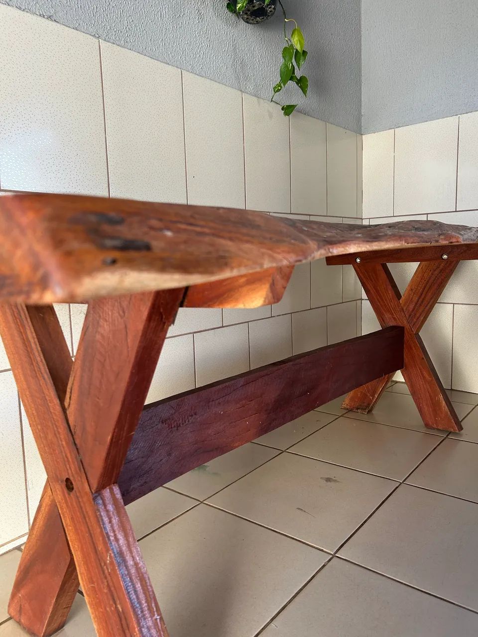 Mesa Rústica de Madeira Maciça - Foto 3