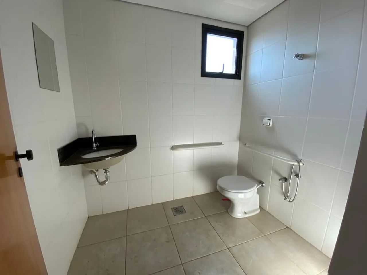 Sala comercial à venda no Bairro Lídice em Uberlândia - Foto 3