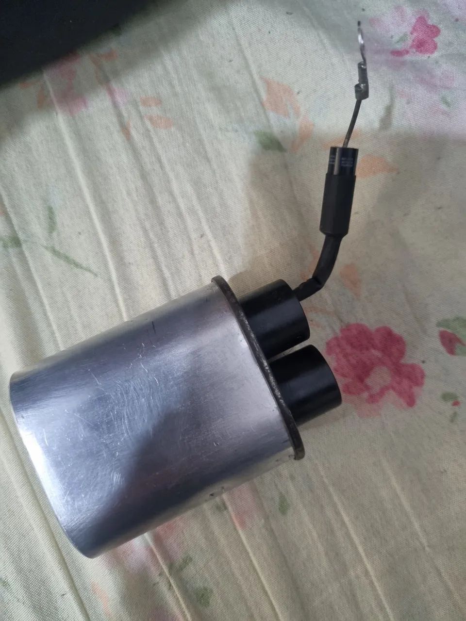 Capacitor 0.75uF2100v AC modeloch85 - Foto 2