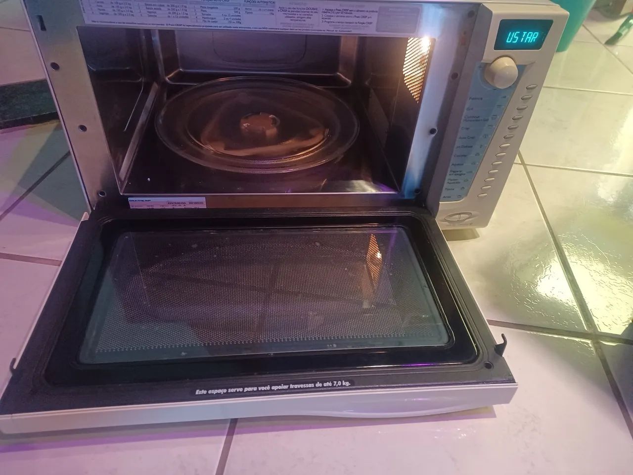Microondas  Brastemp 38  litros  110 volts - Foto 2