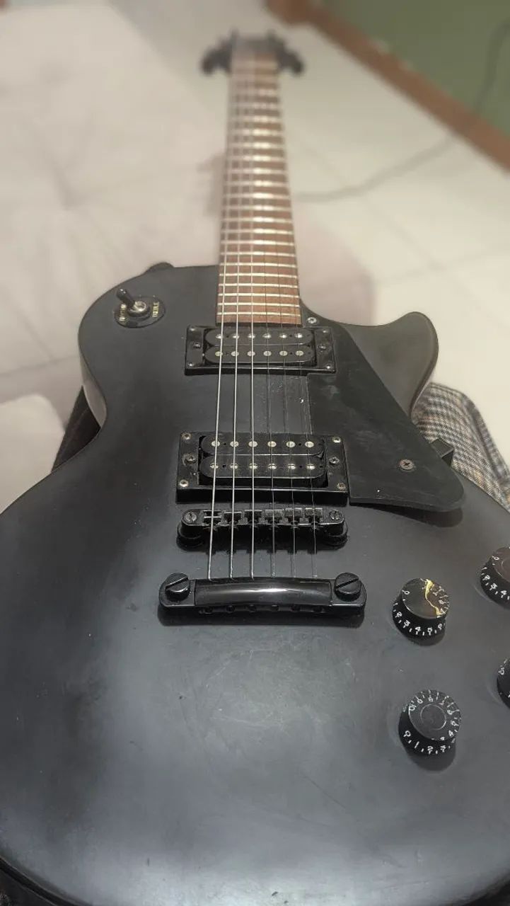 Guitarra Epiphone Les Paul Studio Gothic