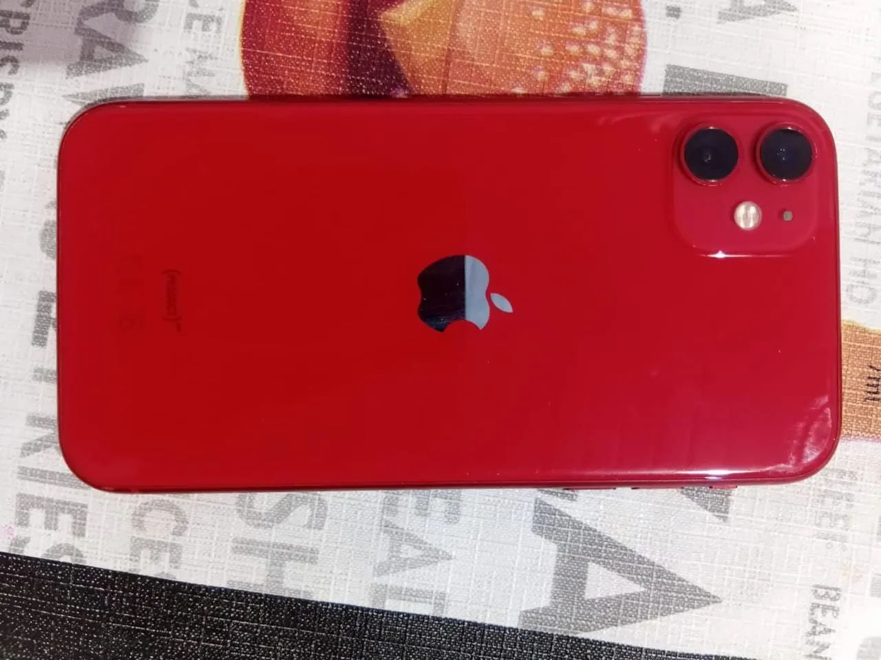 Iphone 11 vermelho  - Foto 3