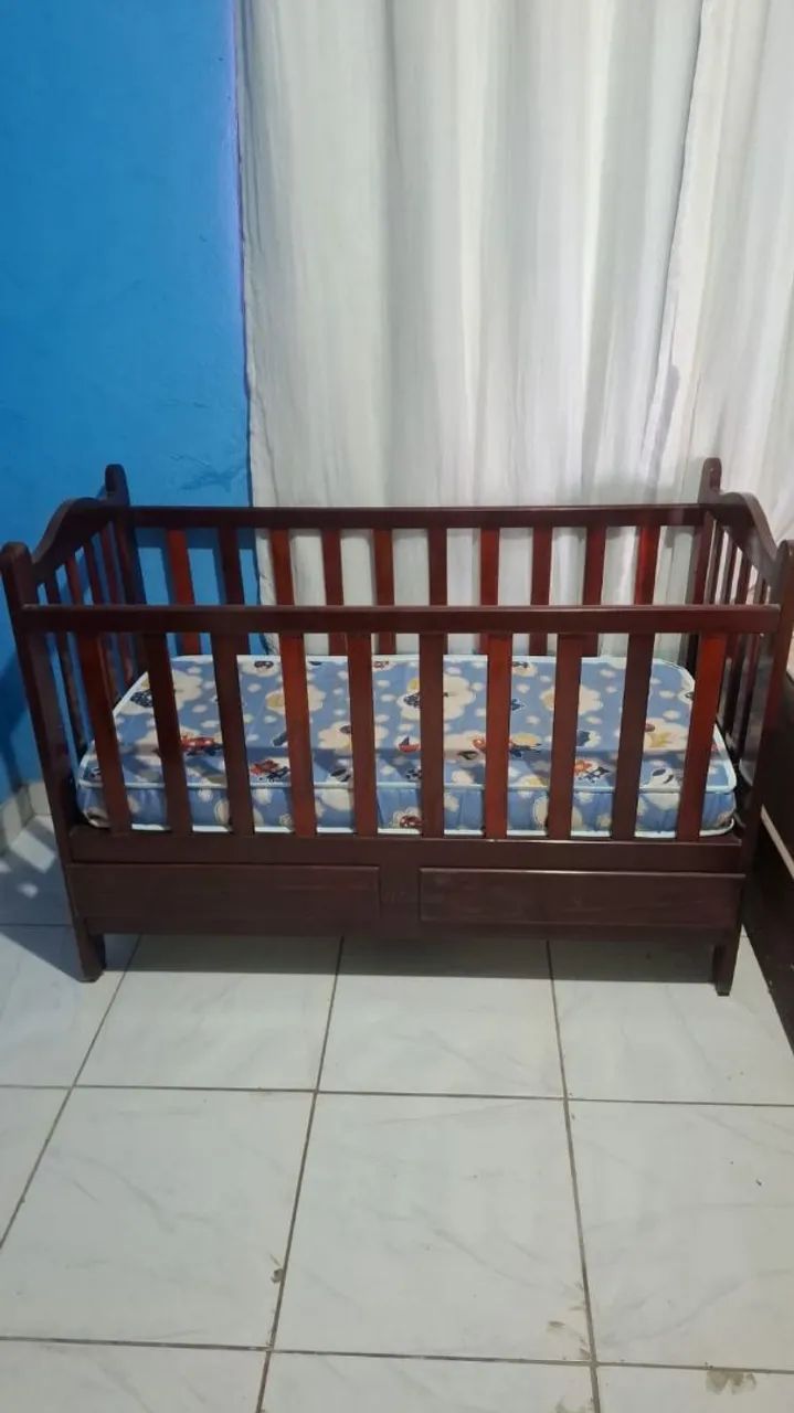 VENDO BERÇO COM COLCHÃO  - Foto 2