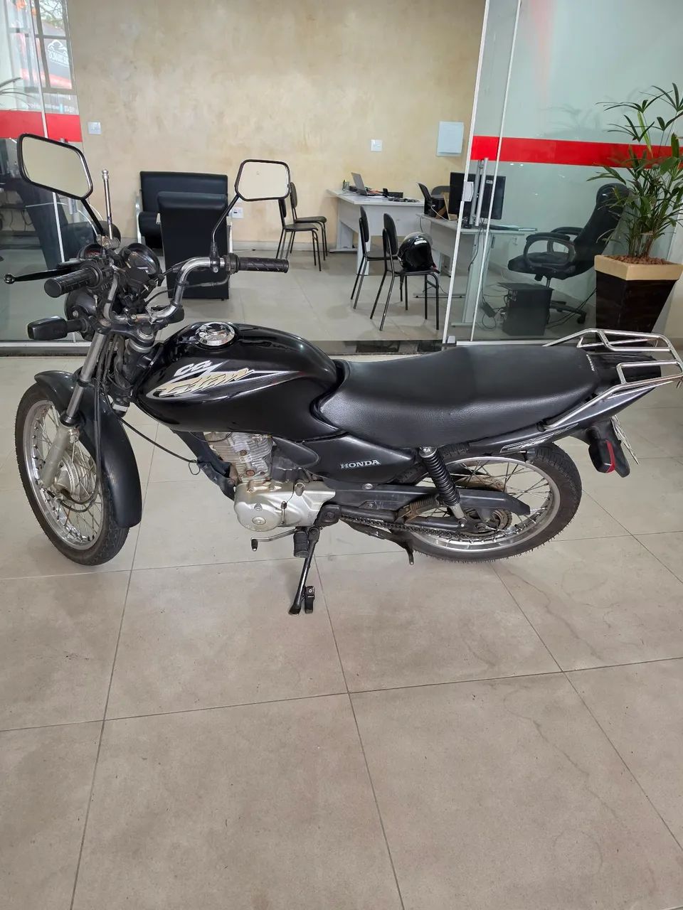 Titan 125