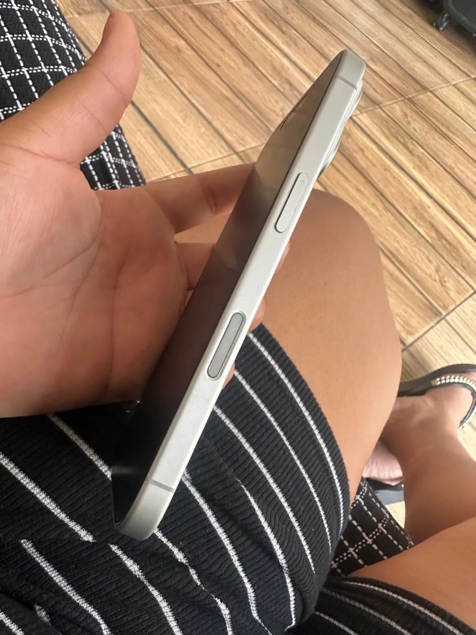 iPhone 16  - Foto 4