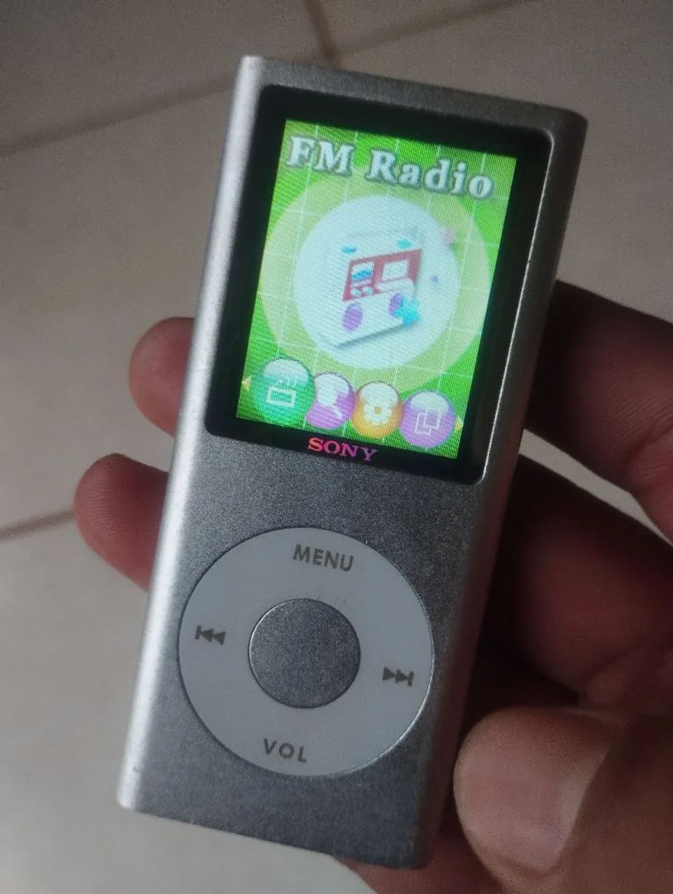 MP3 e MP4 Sony e Mini MP3 com tela LCD - Foto 2