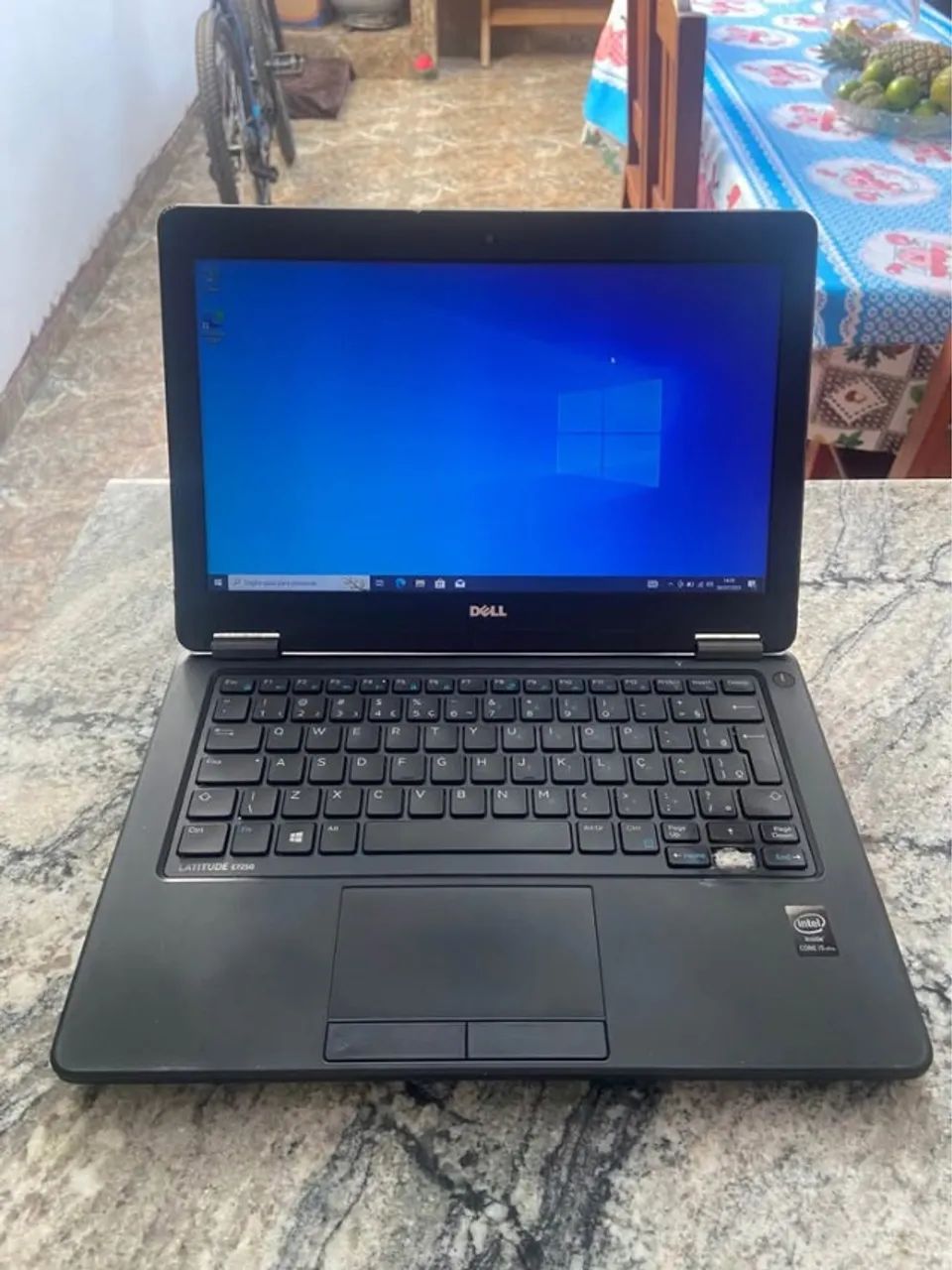 junghyunhp［ジャンク］DELL e7250 Notebook Dell Latitude E7250 I5 / SSD / 16GB RAM - Notebooks