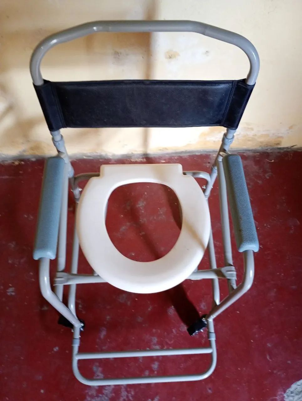 Cadeira de Rodas Para Banho Dellamed  - Foto 4