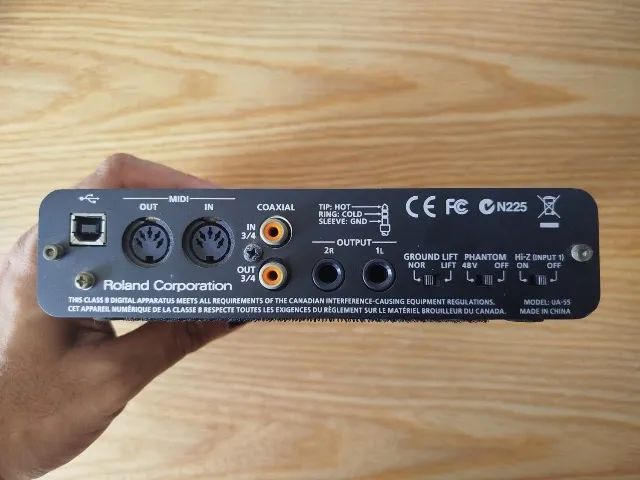Interface de Audio Roland Quad-Capture UA-55 (Com Caixa Original) - Foto 2