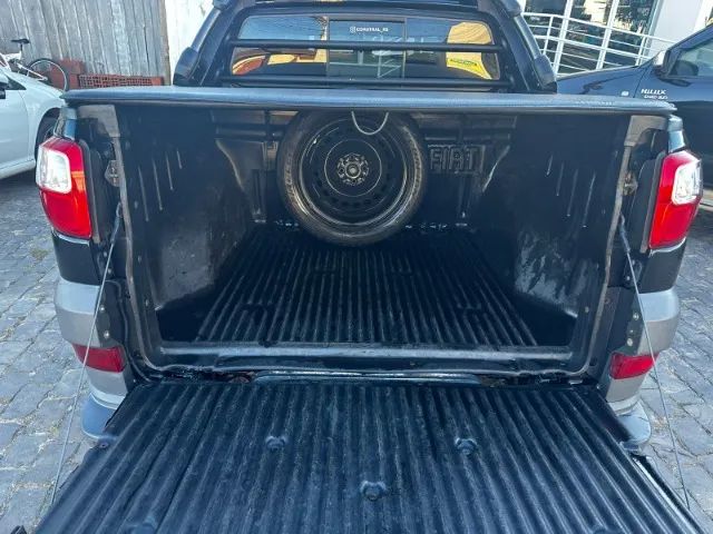 Fiat Strada Adventure1.8/ 1.8 Locker Flex CD 2019 - Foto 5