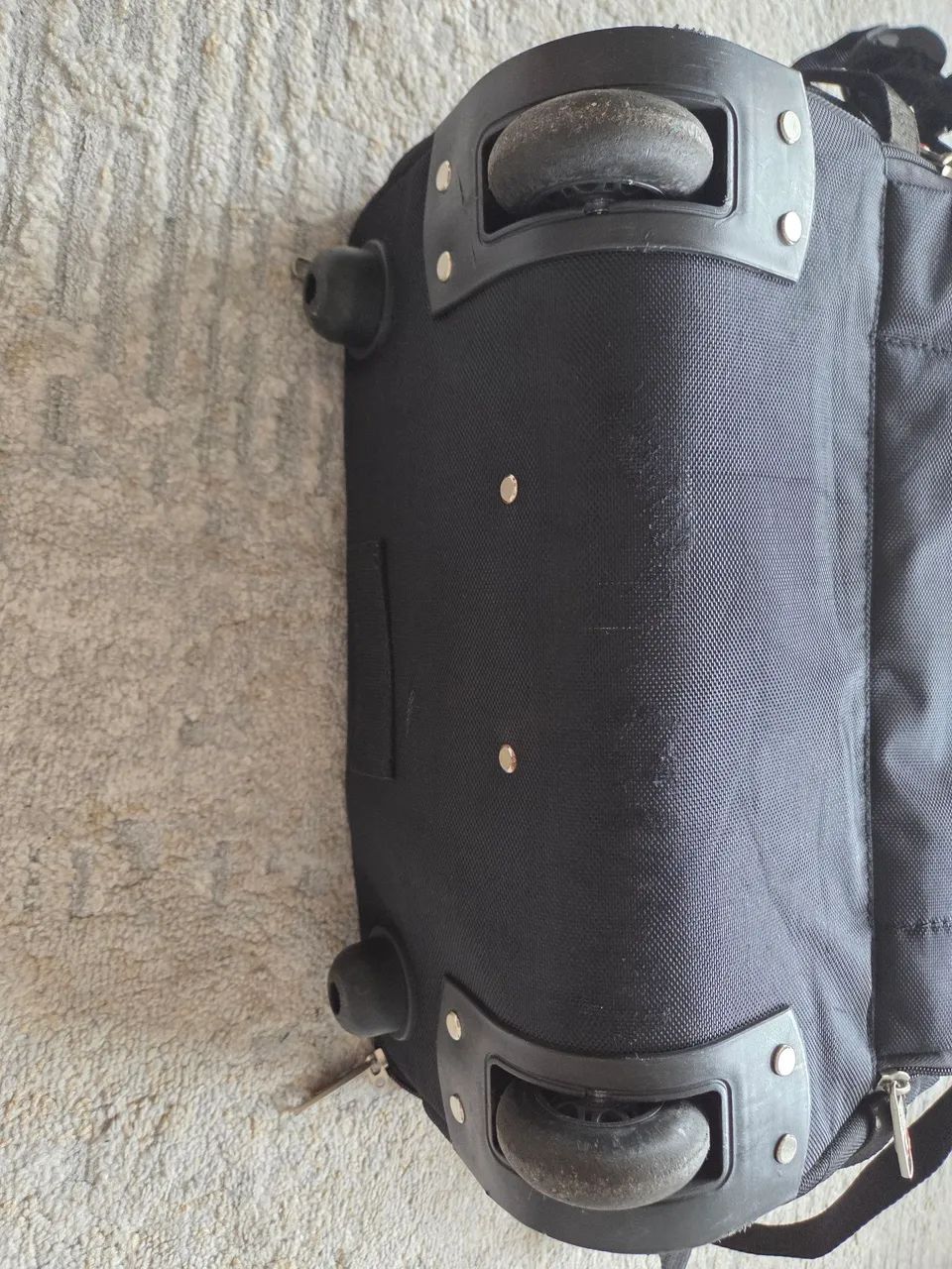 Mala que vira mochila - Foto 5
