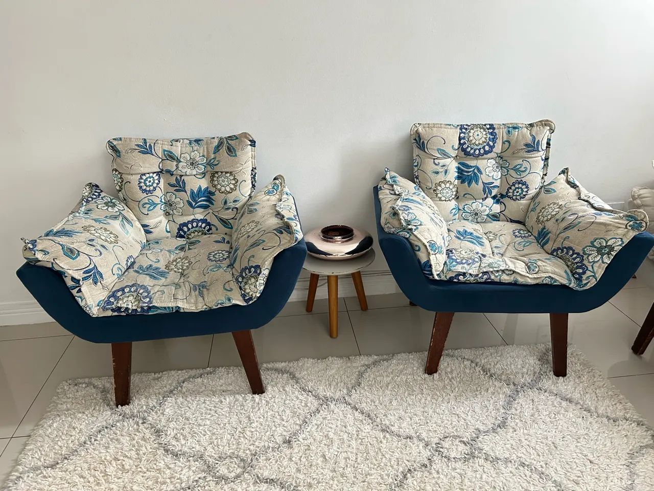 Sofá 3 lugares + 2 poltronas - Foto 2