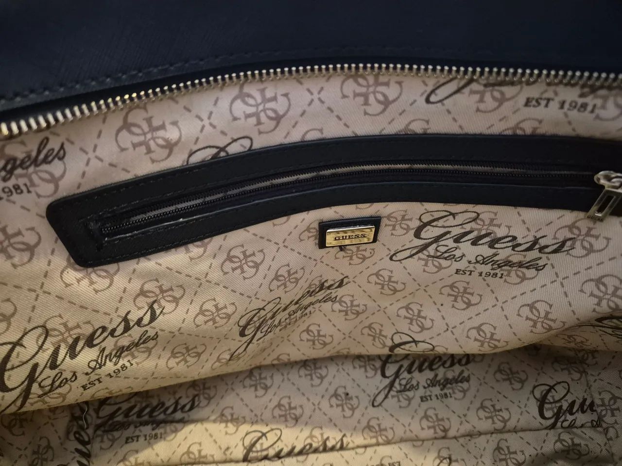 Bolsa GUESS pouco uso - Foto 4